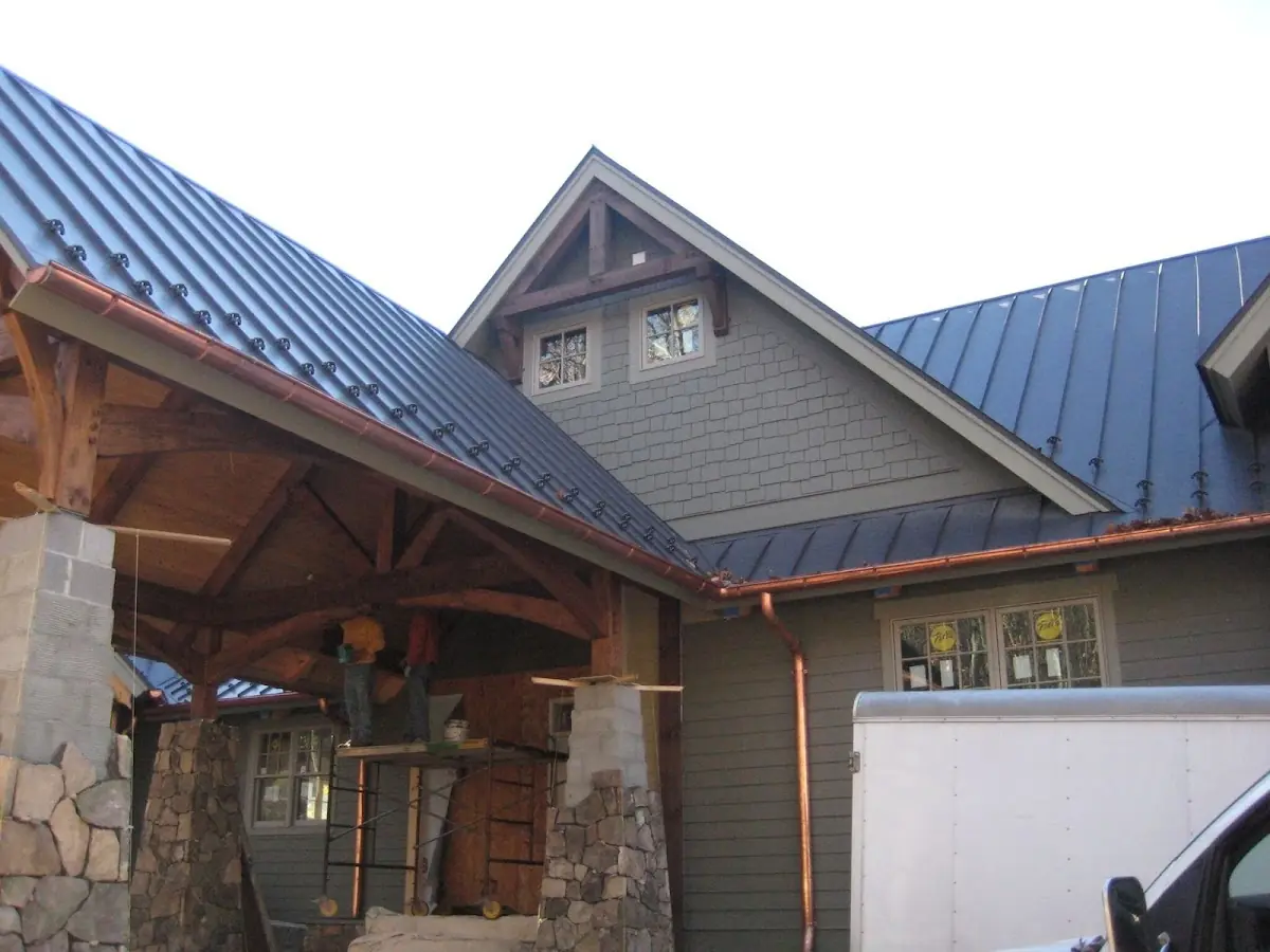 Craftsman Roofing team delivering quality roofing work in Coburnville